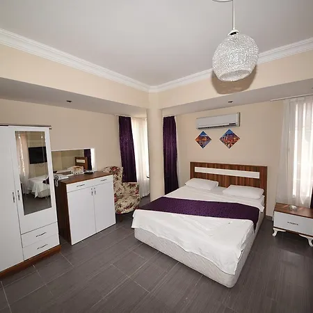 Feryil Li̇man Hotel *